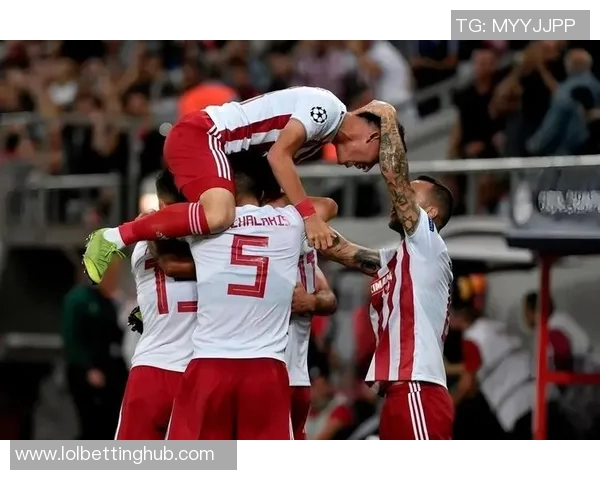 欧冠激战阿森纳大胜里昂乌龙球成比赛转折点引发全场热议