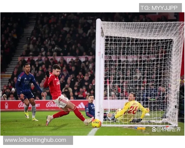 西甲激战阿森纳逆转拜仁神扑成焦点争议判罚引发热议